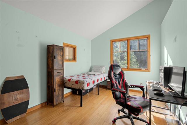 17710 Bear Creek Road, Boulder Creek CA: https://media.crmls.org/mediaz/869f9b4e-7d9e-402e-a1dc-6f69e8de9b37.jpg