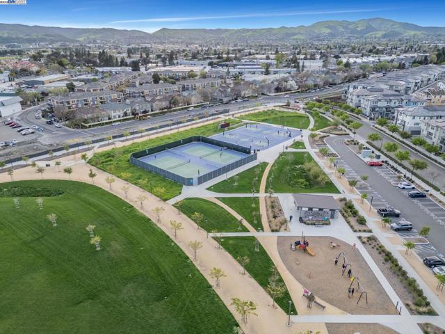 5588 El Dorado Ln, Dublin CA: https://media.crmls.org/mediaz/869fb06c-92bd-461d-97f6-4d80c2dbd4df.jpg