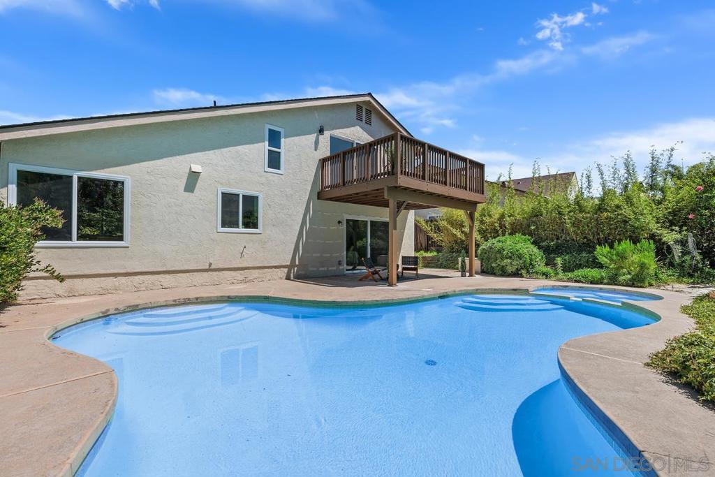 MLS #250034280SD img 29