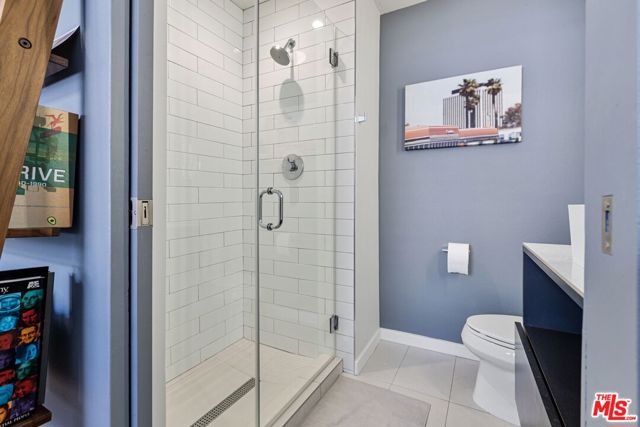 716 Maltman Avenue, Los Angeles CA: https://media.crmls.org/mediaz/86a014e6-4b03-4918-b9eb-47c984c20e70.jpg