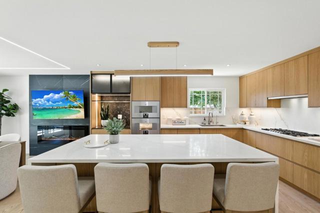 1406 Hollenbeck Avenue, Sunnyvale CA: https://media.crmls.org/mediaz/86a044f6-2e4c-489d-8c9b-e9df40e64876.jpg
