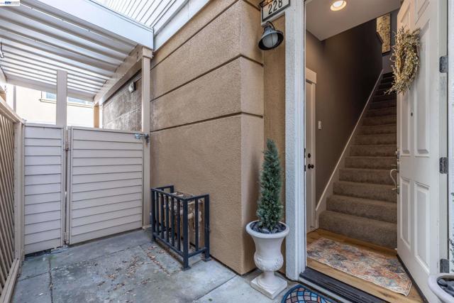 Image 26 of 46 For 228 1st St  