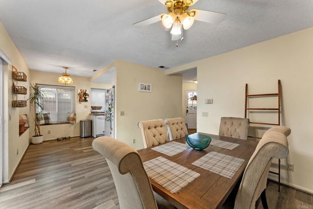 Detail Gallery Image 9 of 24 For 4042 Moratalla, San Diego,  CA 92130 - 3 Beds | 2/1 Baths