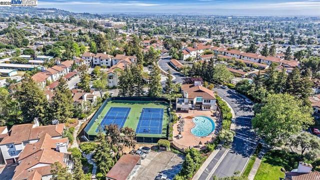 21083 Gary Dr, Hayward CA: https://media.crmls.org/mediaz/86a2a1e9-785d-4c14-a10c-a7a75d43cd5b.jpg