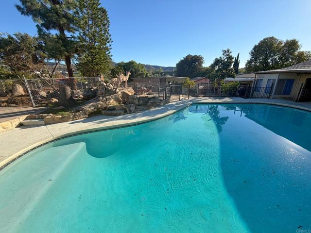 Detail Gallery Image 3 of 39 For 9227 Colorama Way, Lakeside,  CA 92040 - 4 Beds | 2 Baths