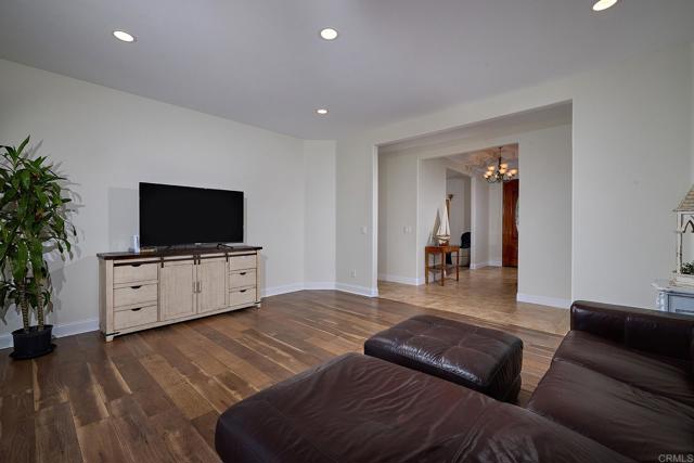 1314 Deerbrook Drive, San Marcos CA: https://media.crmls.org/mediaz/86a3d1c5-27fe-4092-a8b4-12419b077023.jpg