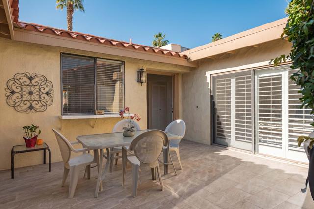 Image 3 of 39 For 279 San Remo Street