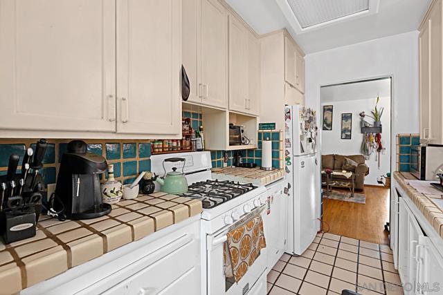 3483 3485 Olive Street, San Diego CA: https://media.crmls.org/mediaz/86a53c1a-6fa7-4216-999e-b722234b2086.jpg