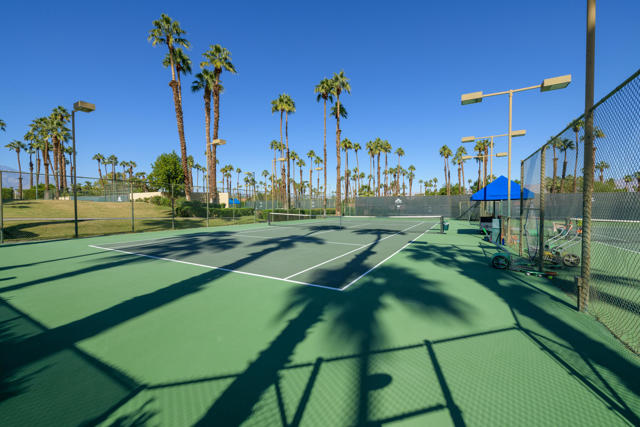 38348 Zinnia E Lane, Palm Desert CA: https://media.crmls.org/mediaz/86a71a50-deec-48f1-9460-324d25be35c8.jpg