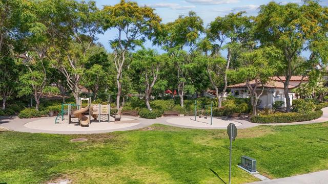 2552 Saddlehorn Drive, Chula Vista CA: https://media.crmls.org/mediaz/86a7ef20-d998-4d8c-ad9e-af440042a9f9.jpg