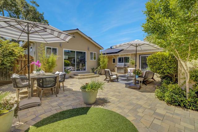 500 South Road, Belmont CA: https://media.crmls.org/mediaz/86a7ef68-fe33-43f5-876c-cf1e41df7556.jpg