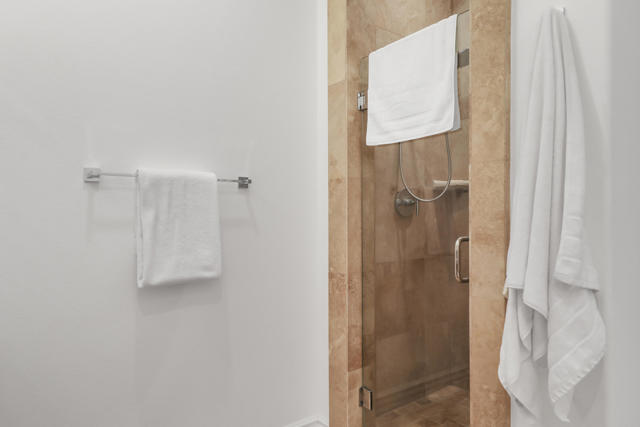 77692 Tradition Drive, La Quinta CA: https://media.crmls.org/mediaz/86a7f2e2-9a82-45e3-8b57-c0602f82fd47.jpg