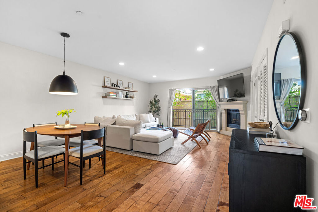 8238 W Manchester Avenue #204