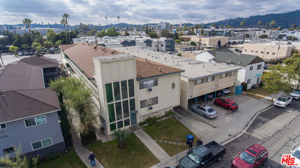 214 E Chevy Chase DriveGlendale img 2