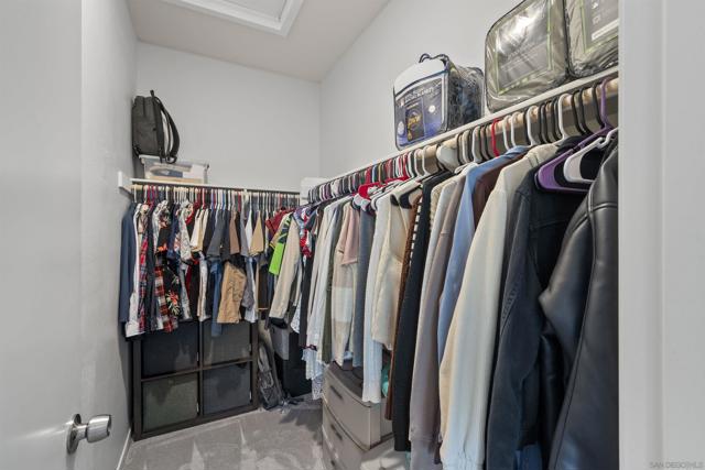 5506 Sandcliff Ln, San Diego CA: https://media.crmls.org/mediaz/86a8be8d-39e8-43a5-889c-44230e4bd995.jpg