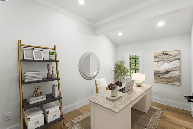 5701 Lewis Way, Concord CA: https://media.crmls.org/mediaz/86aacc25-9a81-43e5-97e9-4856af9112c9.jpg