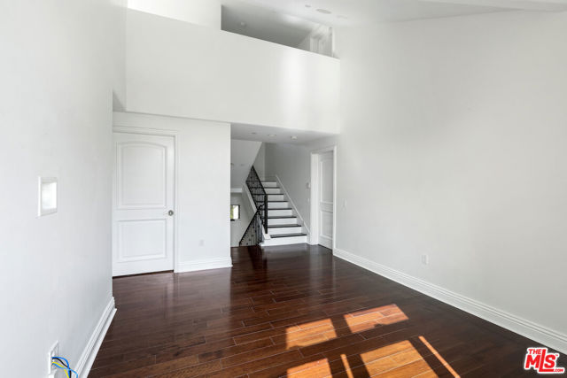 1127 Princeton Street, 102 photo 22