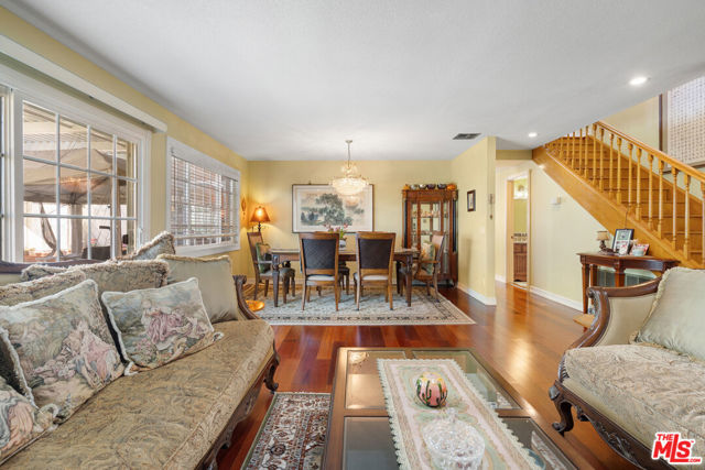 1756 Milano, Montebello CA: https://media.crmls.org/mediaz/86acae8f-b33a-47c6-9abd-b4c9ac1c3bea.jpg