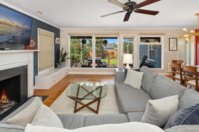 4744 49th St, San Diego CA: https://media.crmls.org/mediaz/86ad02b3-4405-478c-8ef1-64f118bb553e.jpg
