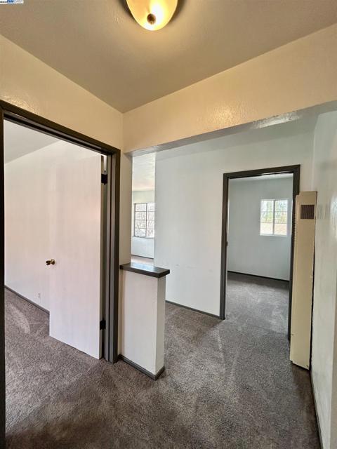 3719 Redding Street, Oakland CA: https://media.crmls.org/mediaz/86ad22d1-5111-4507-b08e-5f256d797b06.jpg