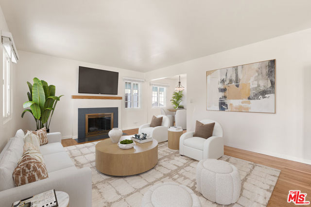 8734 Airlane Avenue, Los Angeles CA: https://media.crmls.org/mediaz/86ad5006-100c-4d4e-a230-4f4f6fa23a09.jpg