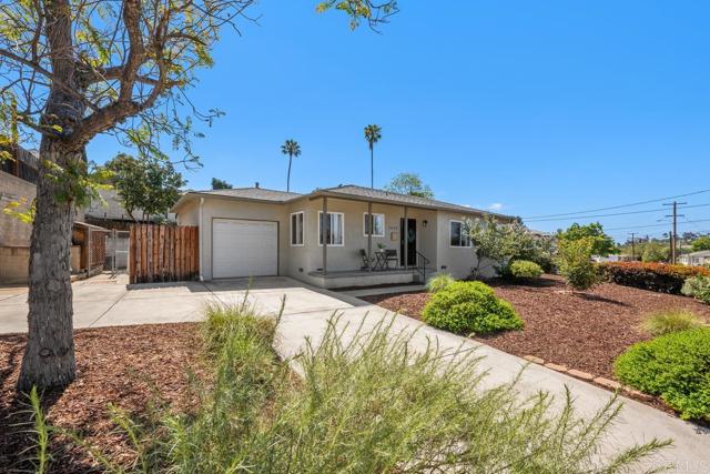 3649 NIBLICK DRIVE, La Mesa CA: https://media.crmls.org/mediaz/86adbe8f-b75d-45ca-895a-203d0aad6a80.jpg