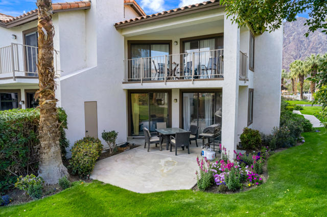 54964 Firestone, La Quinta CA: https://media.crmls.org/mediaz/86adced0-6c87-4856-8c90-cade430f73ed.jpg