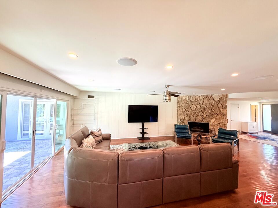 MLS #26860533 image #20