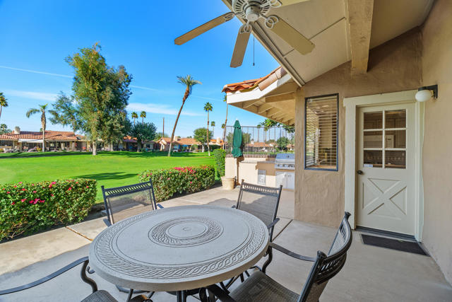 Image 24 of 37 For 322 Villena Way