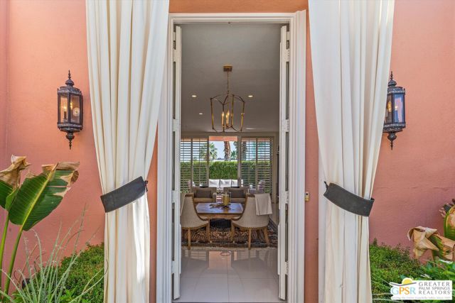 47392 Jadida Avenue, Palm Desert CA: https://media.crmls.org/mediaz/86b12421-3e27-4ccd-958b-41392f475060.jpg