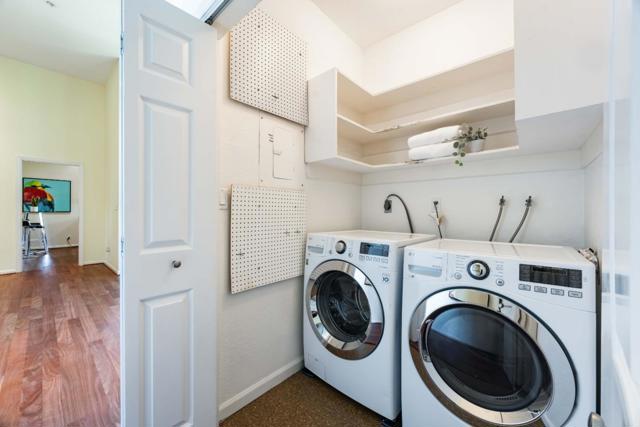 548 Everett Avenue, Palo Alto CA: https://media.crmls.org/mediaz/86b137bc-85cd-4462-a35a-d43fdabfef3a.jpg