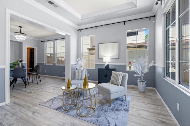 366 Plaza Paraiso, Chula Vista CA: https://media.crmls.org/mediaz/86b1a888-1d72-4647-8377-2d1317ca879e.jpg