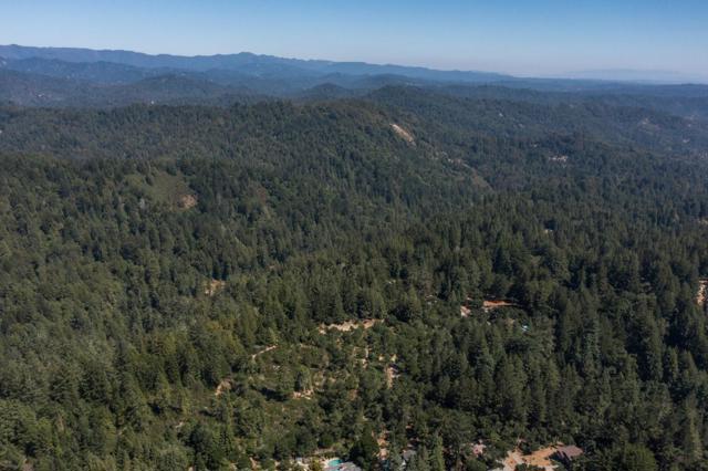 225 Santa Cruz Street, Boulder Creek CA: https://media.crmls.org/mediaz/86b2f8a3-e942-499f-ab87-d44012c14787.jpg