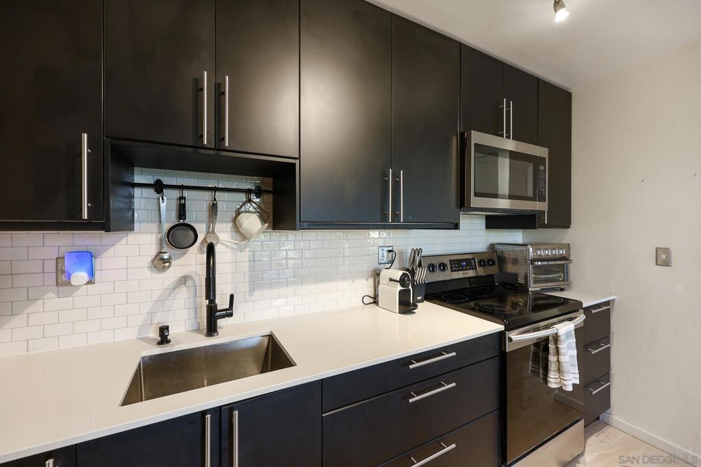 3050 Rue Dorleans - photo 8