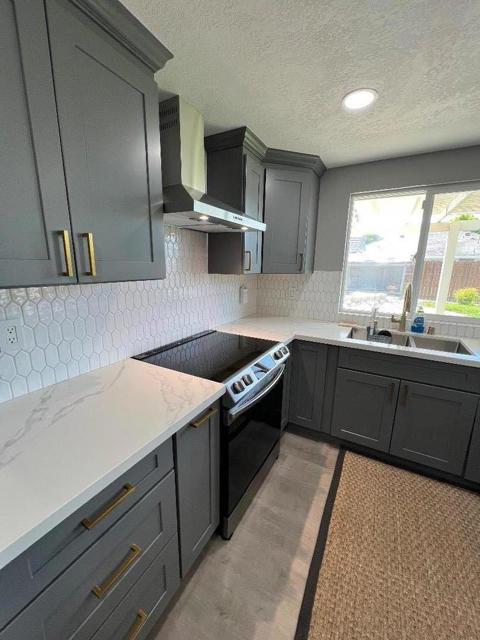 8613 Elk Way, Elk Grove CA: https://media.crmls.org/mediaz/86b4340f-ed2b-4457-81ea-b6fbc56a0f82.jpg