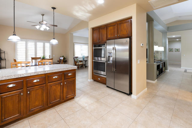 Image 10 of 43 For 45729 Meadow Lake Drive