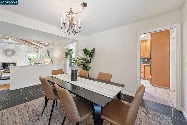 149 Rock Oak Court, Walnut Creek CA: https://media.crmls.org/mediaz/86b4d023-5249-4eb0-91e8-5bd1bfc4e0b6.jpg
