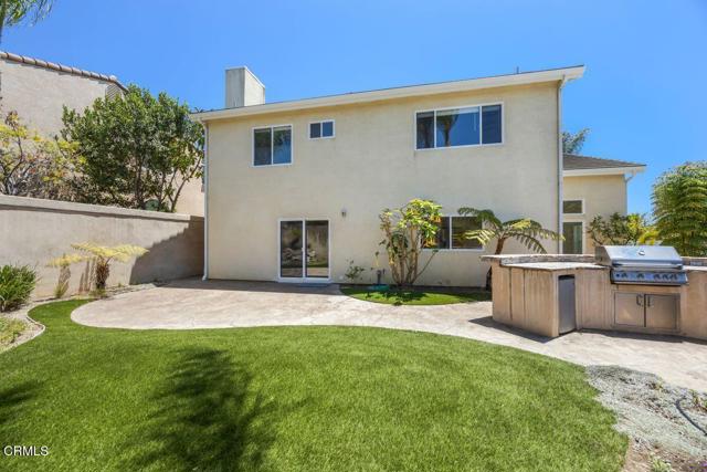 Detail Gallery Image 14 of 32 For 7429 Nixon Ct, Ventura,  CA 93003 - 4 Beds | 3 Baths