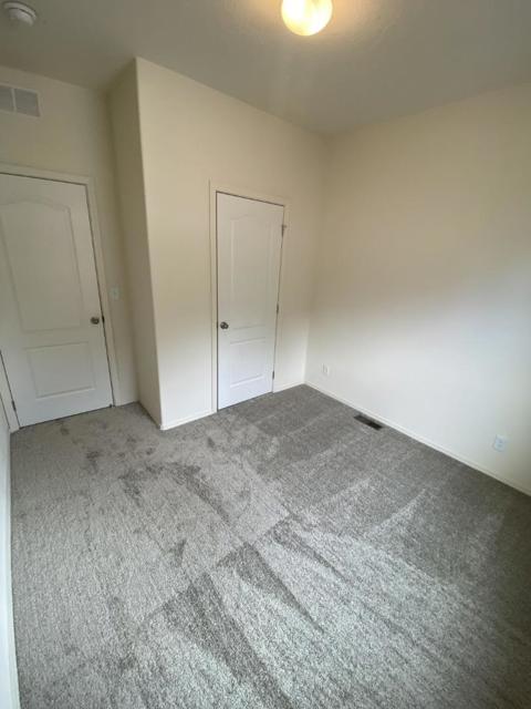 Image 10 of 21 For 99 Marigold Avenue
