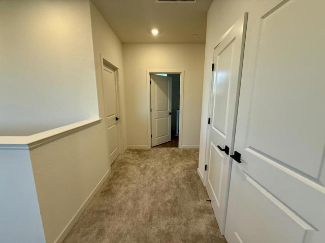 2121 Stagecoach Road, Patterson CA: https://media.crmls.org/mediaz/86b83f0d-02fe-4b73-8154-9b6170e75714.jpg