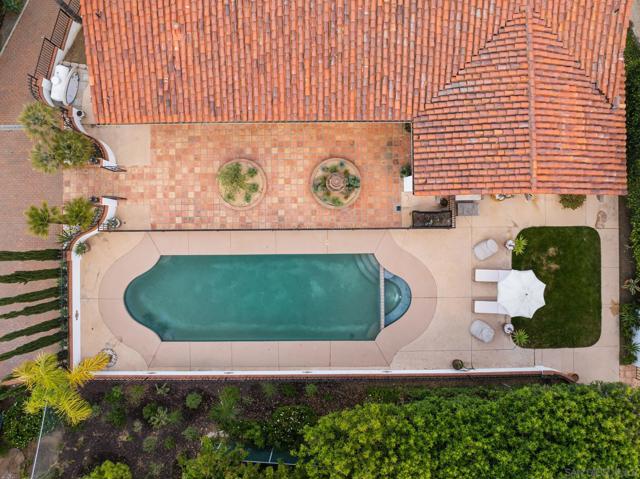5615 Via Montellano, Bonsall CA: https://media.crmls.org/mediaz/86b90911-eb98-4710-ace6-d430121bf0c0.jpg
