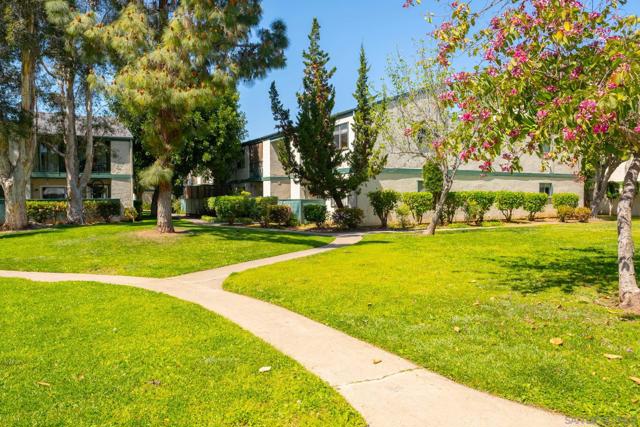 1811 Grand Ave, Escondido, California 92027, 2 Bedrooms Bedrooms, ,2 BathroomsBathrooms,Condominium,For Sale,Grand Ave,240027579SD