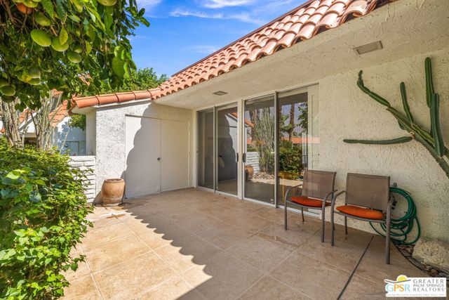 3351 Andreas Hills Drive, Palm Springs CA: https://media.crmls.org/mediaz/86b9bae9-0110-40a2-a133-a5bc9fc28e06.jpg