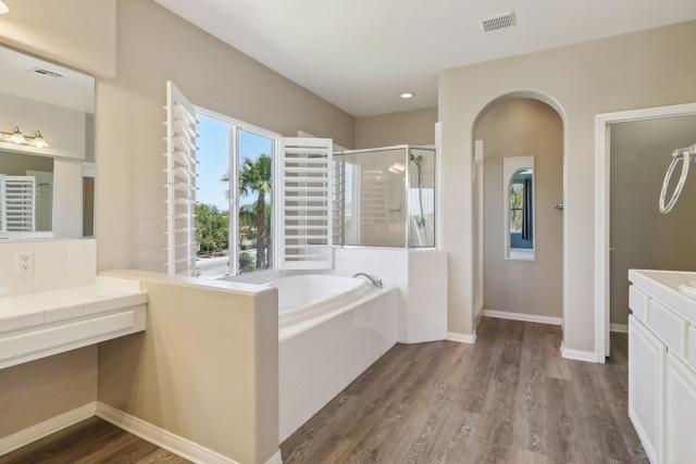 31332 Bluebeech Court, Temecula CA: https://media.crmls.org/mediaz/86ba5a3a-6a0a-441b-b1e5-f3afc352b71c.jpg