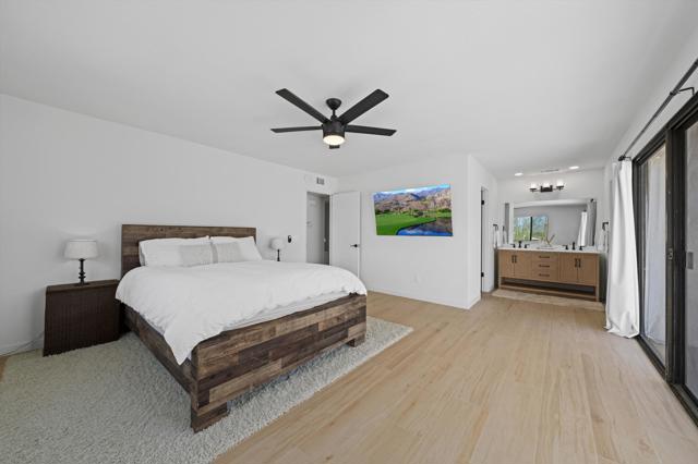 72750 Citrus Court, Palm Desert CA: https://media.crmls.org/mediaz/86ba89ca-00c2-4389-91a1-63228e4baab0.jpg