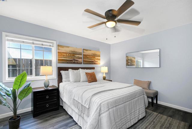 22633 Mossy Rock Drive, Hayward CA: https://media.crmls.org/mediaz/86bada07-5d7a-4084-86a3-2a85178a4f88.jpg