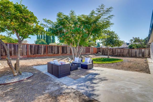 2801 Cramer Circle, San Jose CA: https://media.crmls.org/mediaz/86bbf146-a8d9-4156-b4e5-ddd0fb53b322.jpg