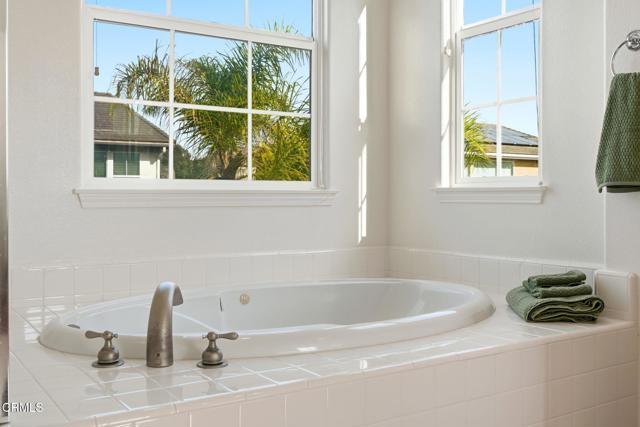 Detail Gallery Image 34 of 57 For 3325 Eagle Bend Ln, Oxnard,  CA 93036 - 4 Beds | 3 Baths