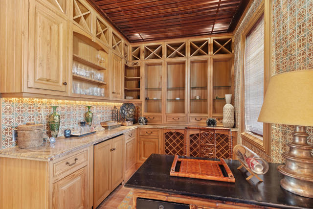 40535 Morningstar Road, Rancho Mirage CA: https://media.crmls.org/mediaz/86bcf611-b93d-45f0-97f1-c8e4a5b13104.jpg