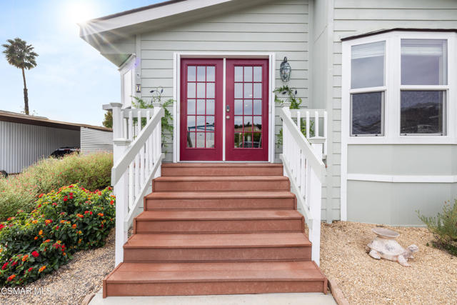 1202 Loma Drive, Ojai CA: https://media.crmls.org/mediaz/86bdb0ff-d310-4bb1-bff9-a53c3b9f3c4a.jpg